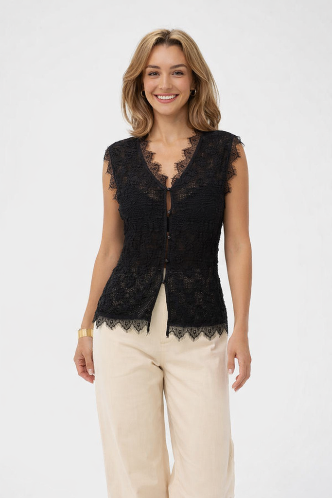 Cream Makki Top Black